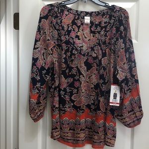 Light weight 3/4 sleeves top